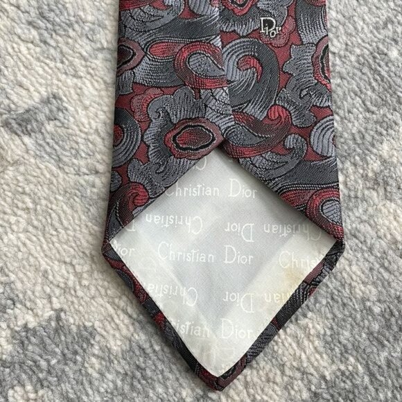 Christian Dior Mens Red Gray Paisley Abstract Neck Tie Business Career Office - Picture 9 of 9